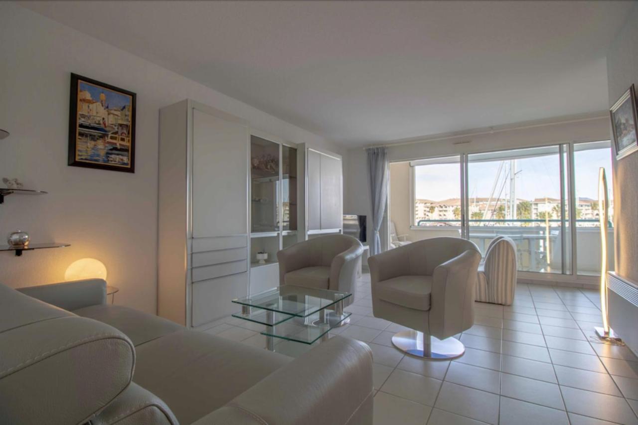 Apartment With Balcony And View On The Port Fréjus エクステリア 写真